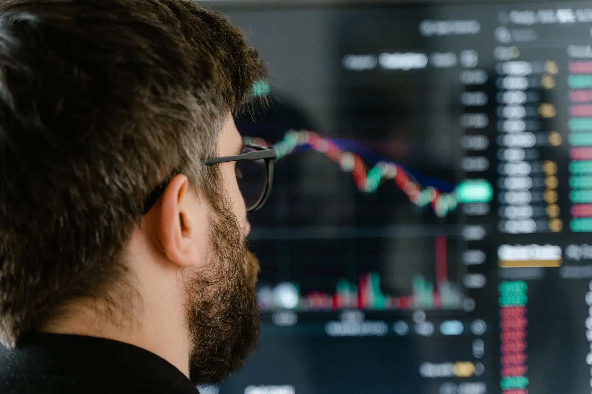 Analyser un graphique boursier : construire une lecture du marché