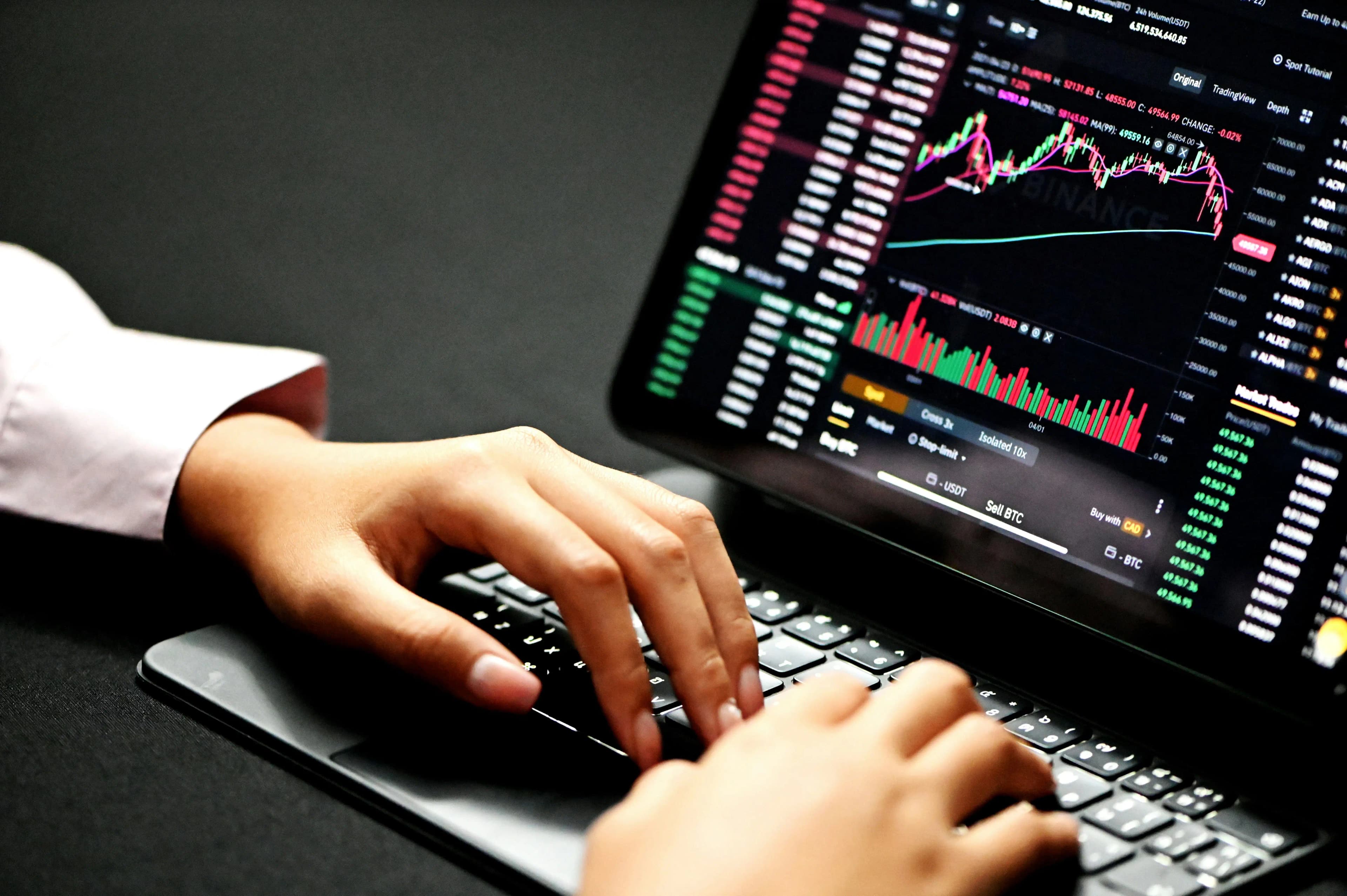 Comprendre les indicateurs techniques : définition des termes essentiels
